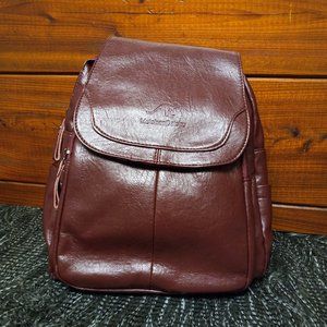 Meishan Daishu Backpack in Soft Red/Burgundy Leather.